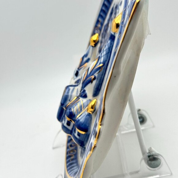 Gzhel Russian Ceramic Wall Plate With 3D Temple Design & Gold Accents Vintage - Picture 7 of 11